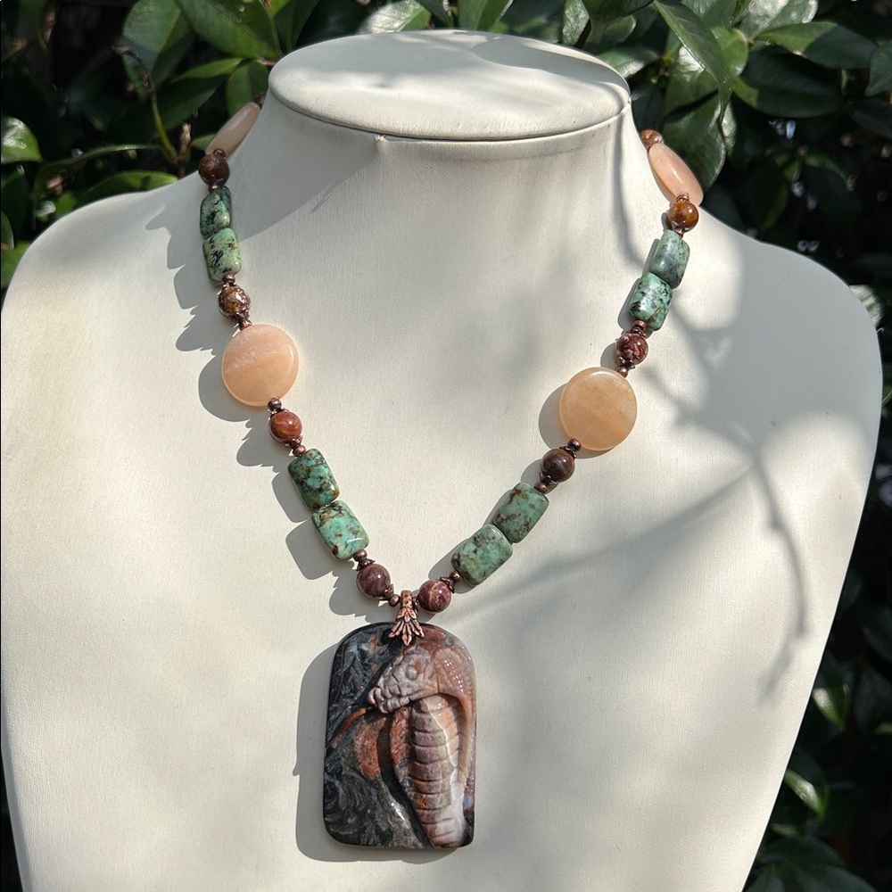 Handcrafted Turquoise Agate Carved Snake Pendant Necklace - Picture 4 of 6